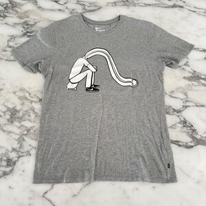 The Nike Tee Gray Long Head Print Short Sleeve‎ T Shirt Size M